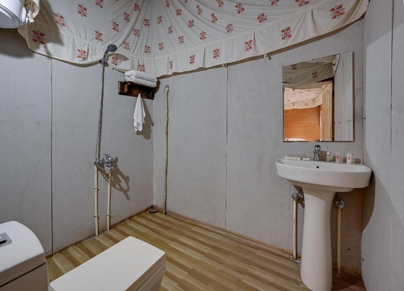 Kavish Holiday Hill Resort image