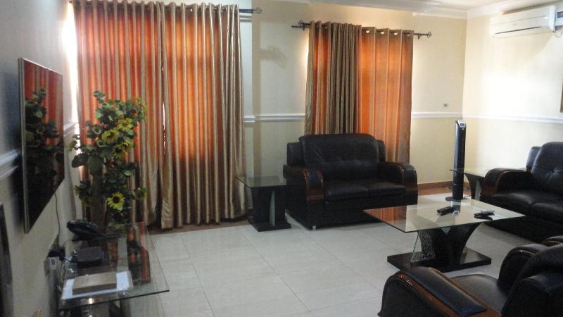 Caesar S Court Hotel And Suites 4
