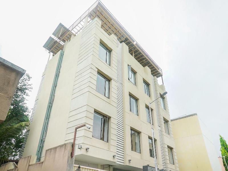 Oyo 15541 Pearl Inn 2