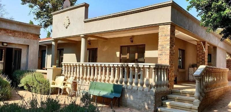 Maison De Leo Luxury Guesthouse image