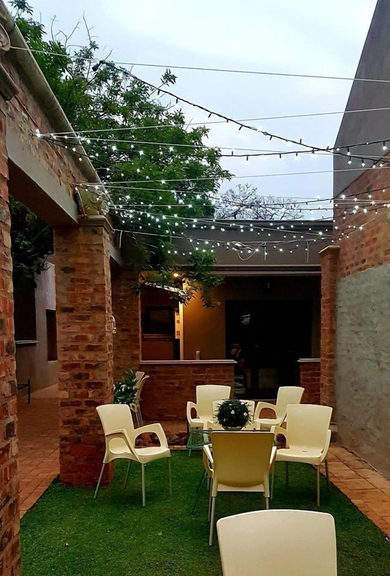 Maison De Leo Luxury Guesthouse image