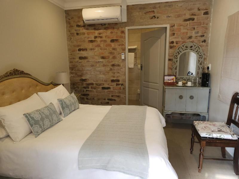 Maison De Leo Luxury Guesthouse image