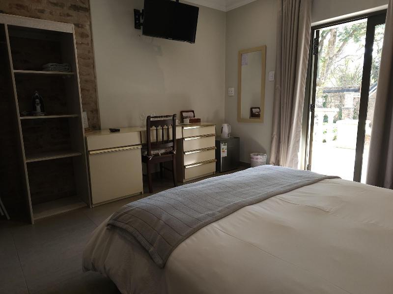 Maison De Leo Luxury Guesthouse image