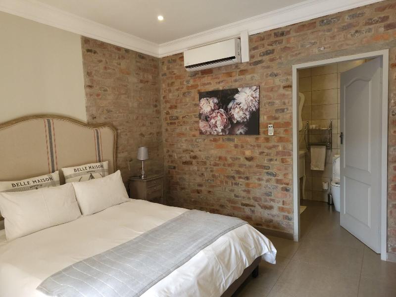 Maison De Leo Luxury Guesthouse image