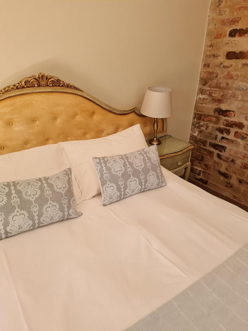 Maison De Leo Luxury Guesthouse image