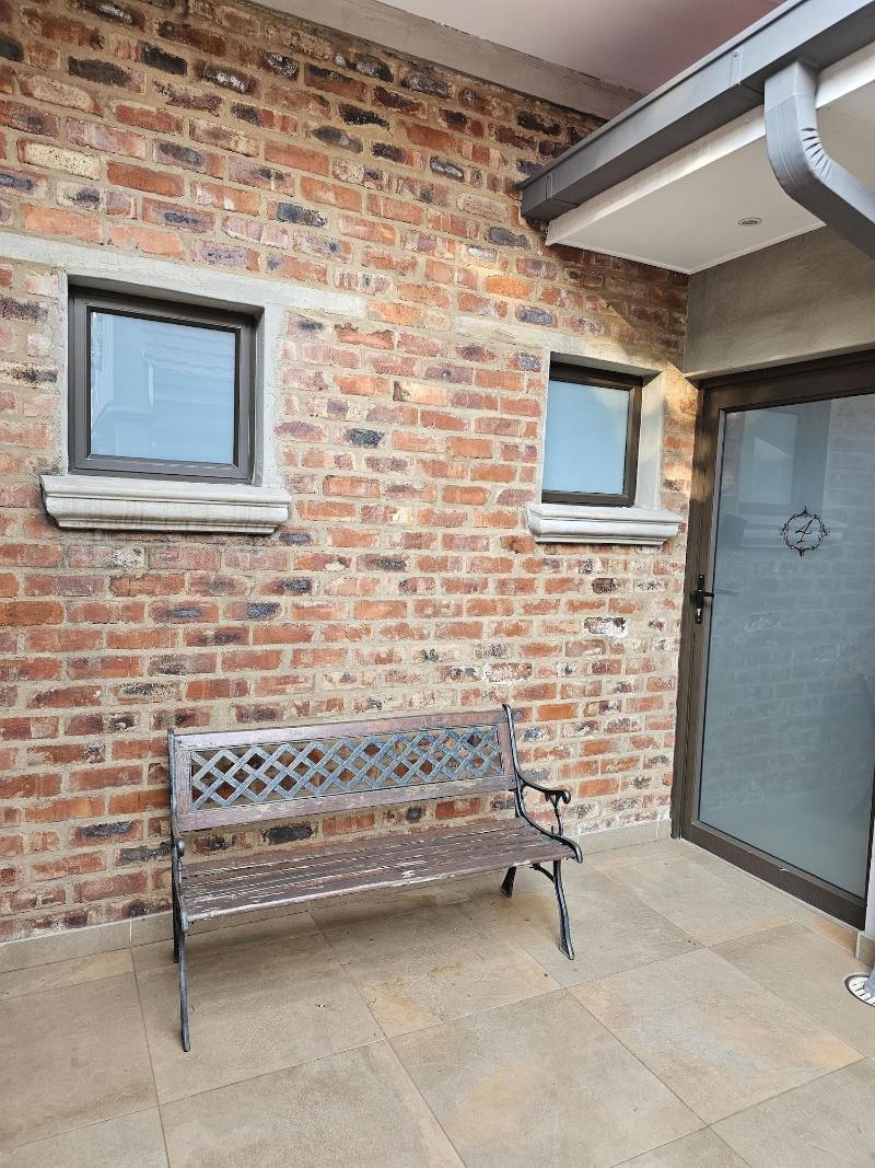 Maison De Leo Luxury Guesthouse image