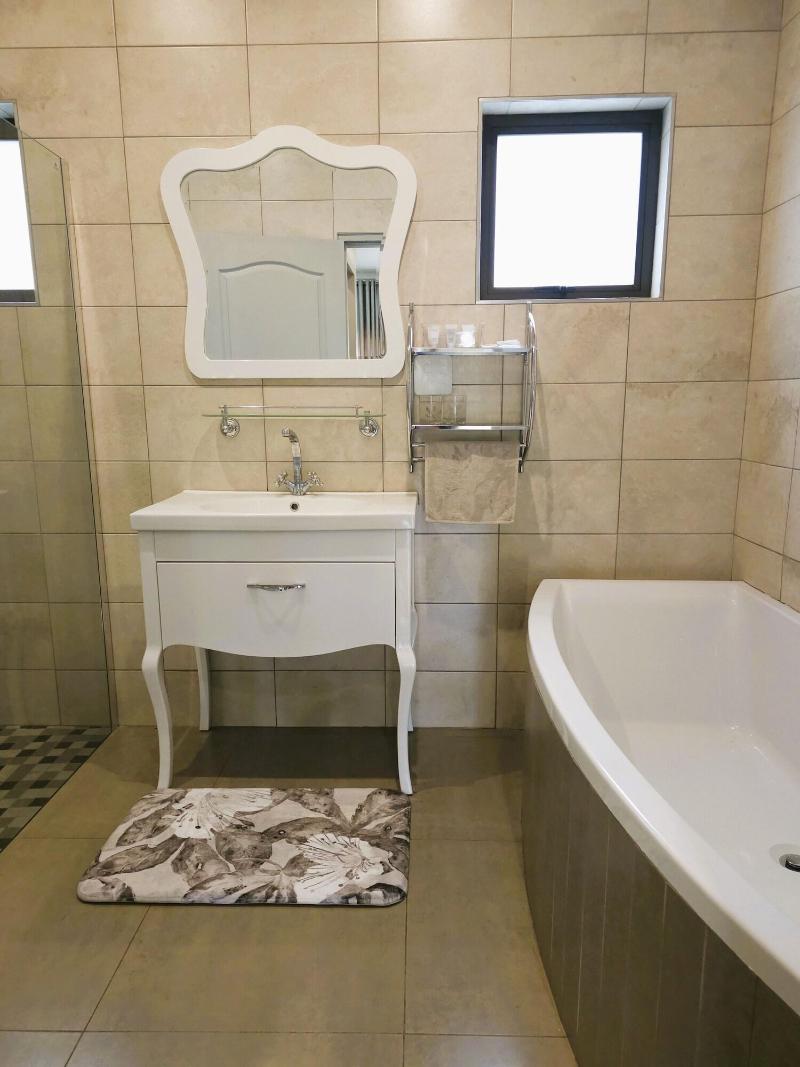 Maison De Leo Luxury Guesthouse image