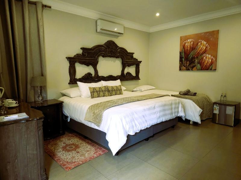 Maison De Leo Luxury Guesthouse image