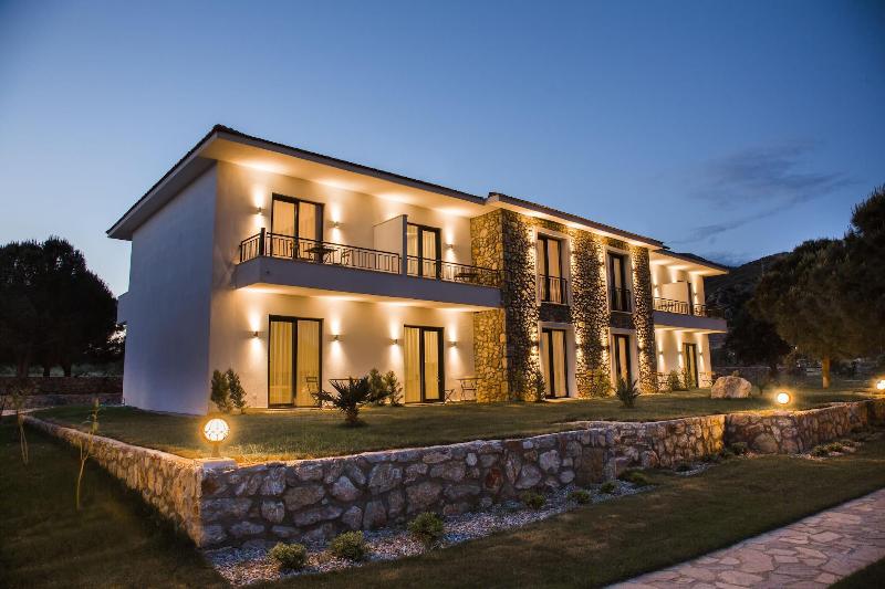 Casa Elia — general view