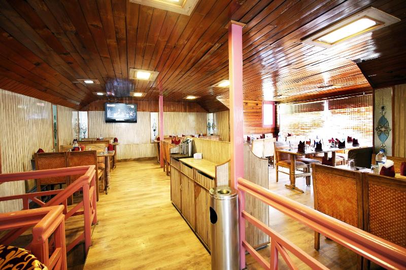 Vardaan Hotels Patnitop