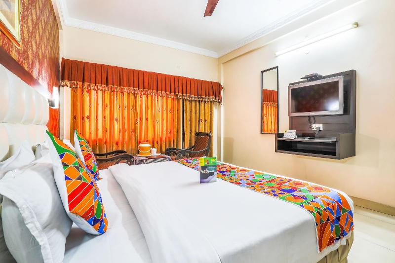 Fabhotel Pramila image