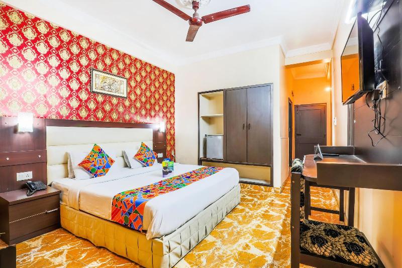 Fabhotel Pramila image