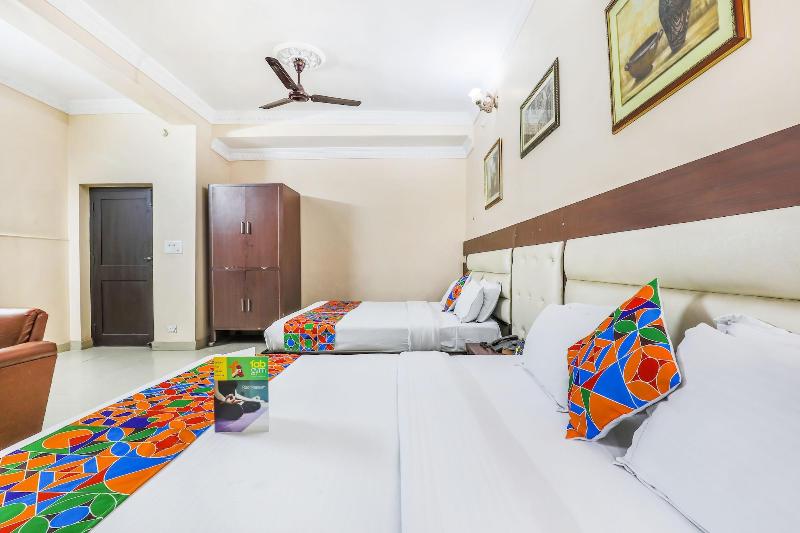 Fabhotel Pramila image