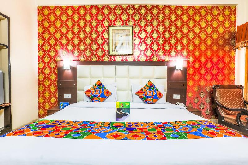 Fabhotel Pramila image
