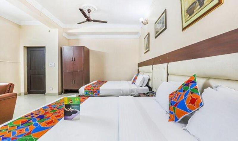 Fabhotel Pramila image