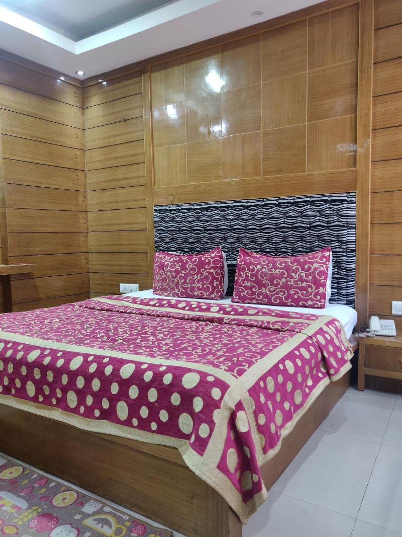 Hotel Raj Mandir image