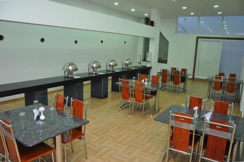 Oyo 1870 Hotel Rt Hill View image