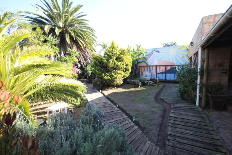 Saltycrax Backpackers And Adventures image