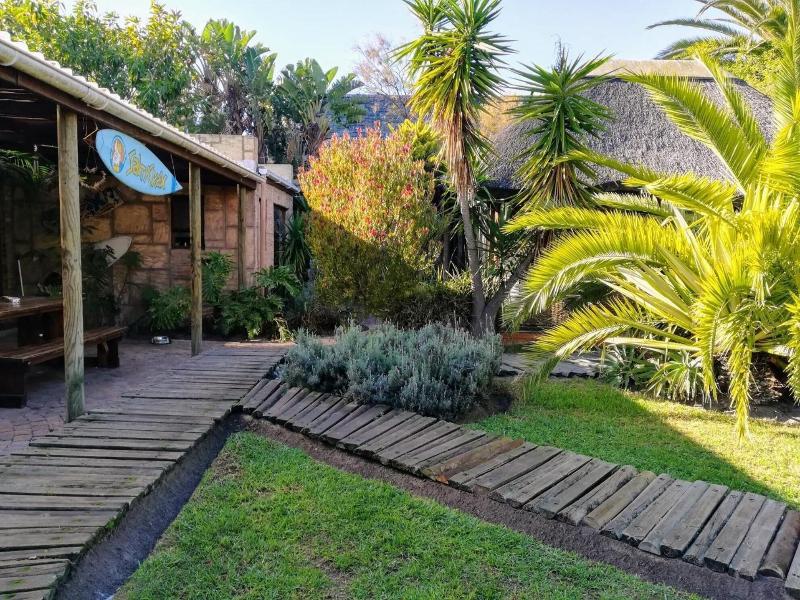 Saltycrax Backpackers And Adventures image