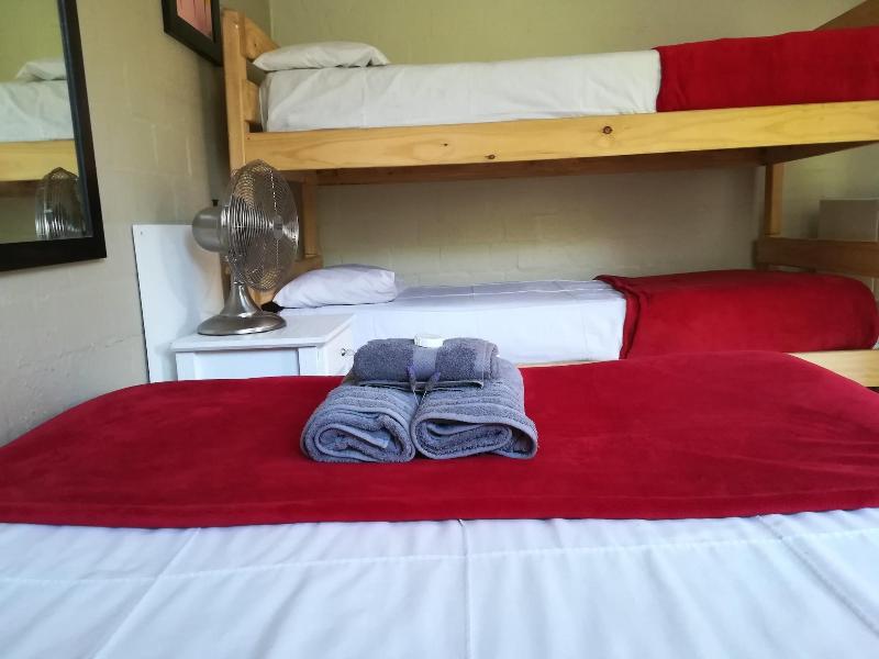 Saltycrax Backpackers And Adventures image