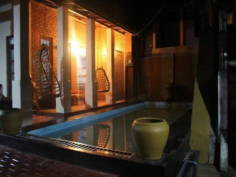 Plantation Retreat image