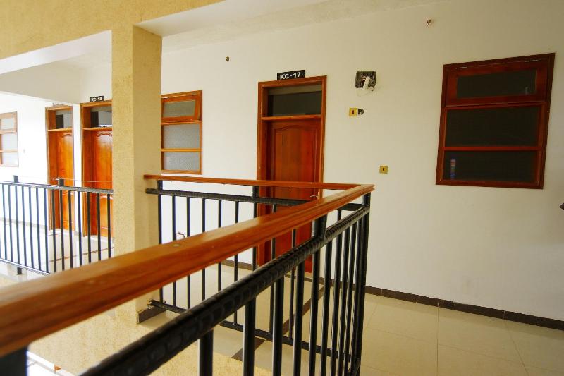 Kalya Courts Hotel image