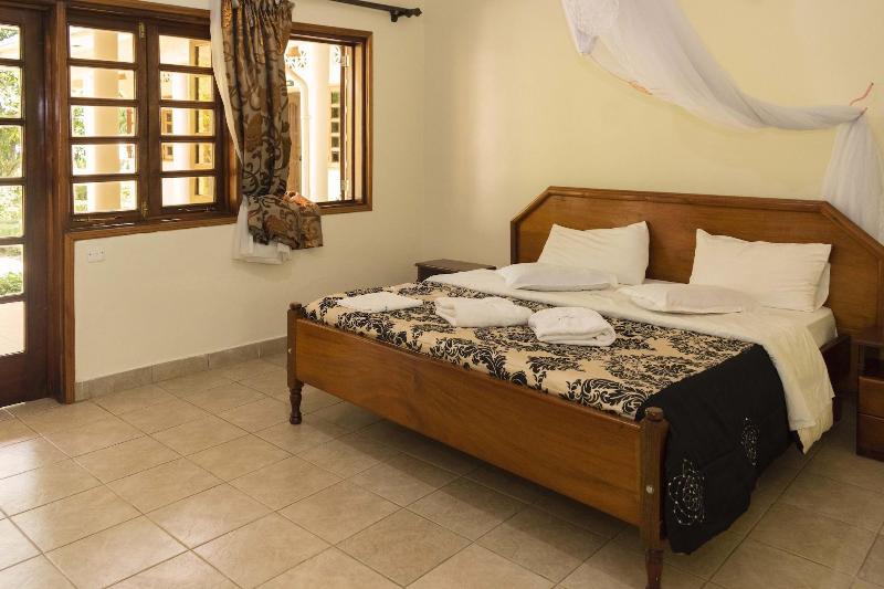 Kalya Courts Hotel image