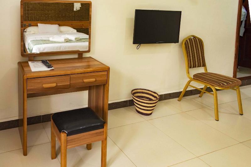 Kalya Courts Hotel image