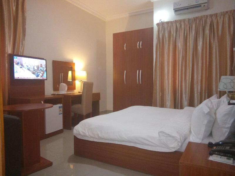 Kifina Emerald Hotel image