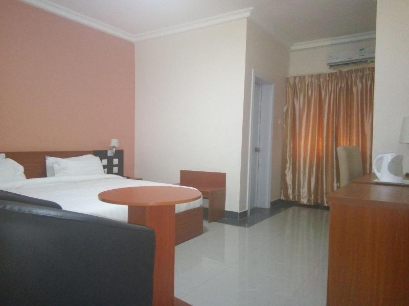 Kifina Emerald Hotel image