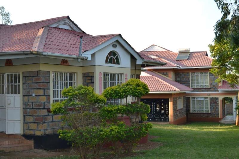 Intelbliss Resorts image