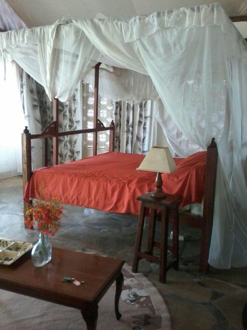 Cooke Villa image