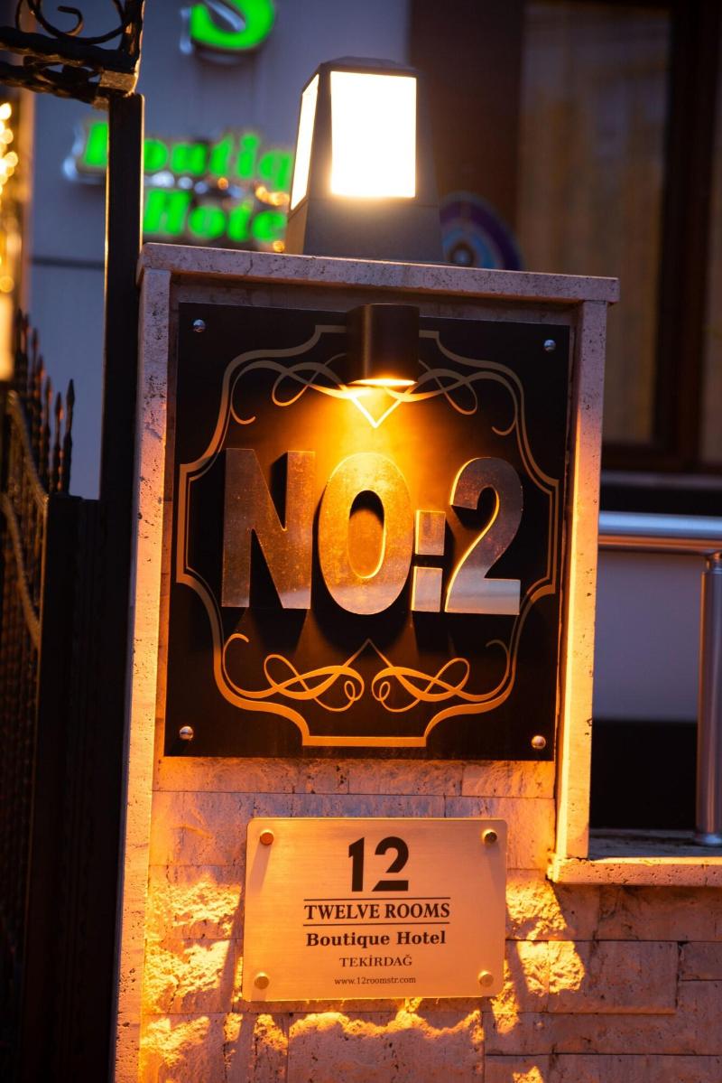 12 Rooms Boutique Hotel