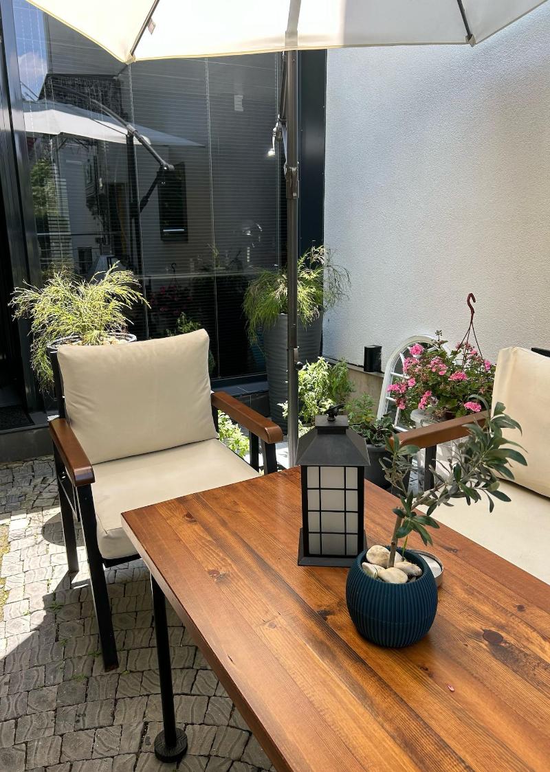 12 Rooms Boutique Hotel
