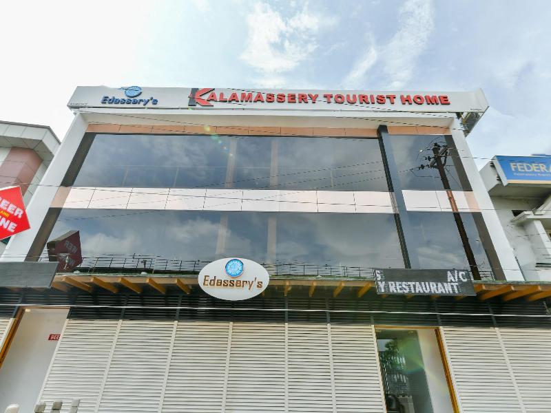 Capital O 22459 Edasserys Kalamassery Tourist Hom image