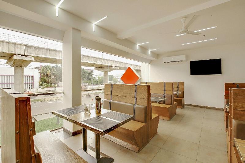Capital O 22459 Edasserys Kalamassery Tourist Hom image