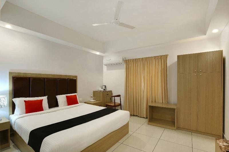 Capital O 22459 Edasserys Kalamassery Tourist Hom image