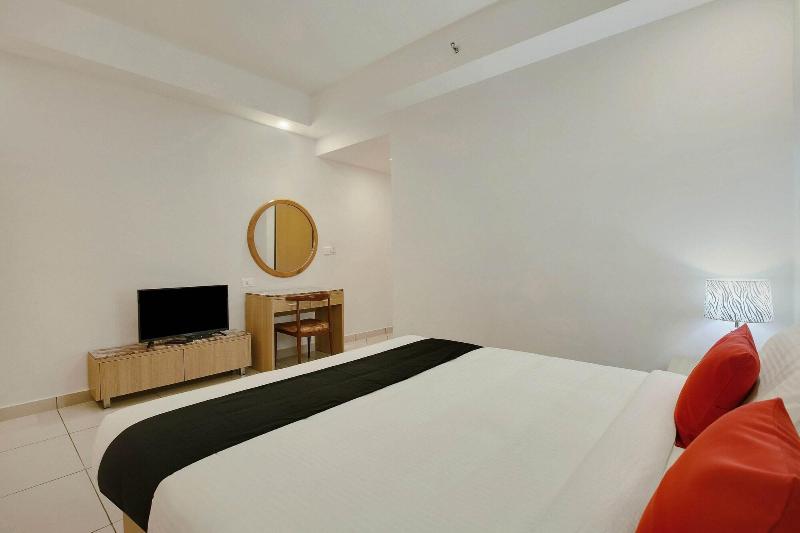 Capital O 22459 Edasserys Kalamassery Tourist Hom image