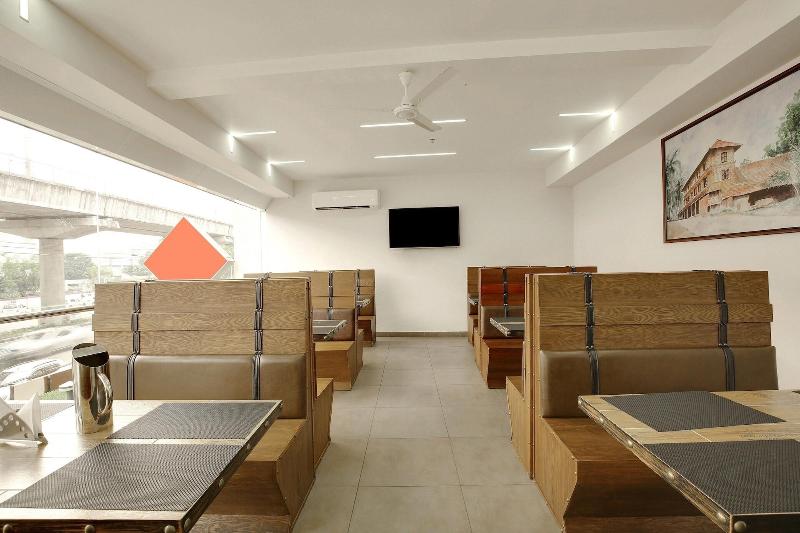 Capital O 22459 Edasserys Kalamassery Tourist Hom image