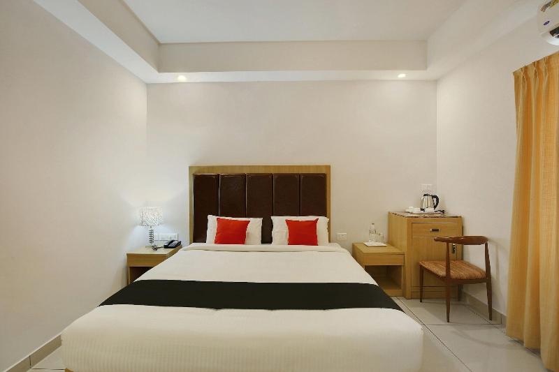 Capital O 22459 Edasserys Kalamassery Tourist Hom image