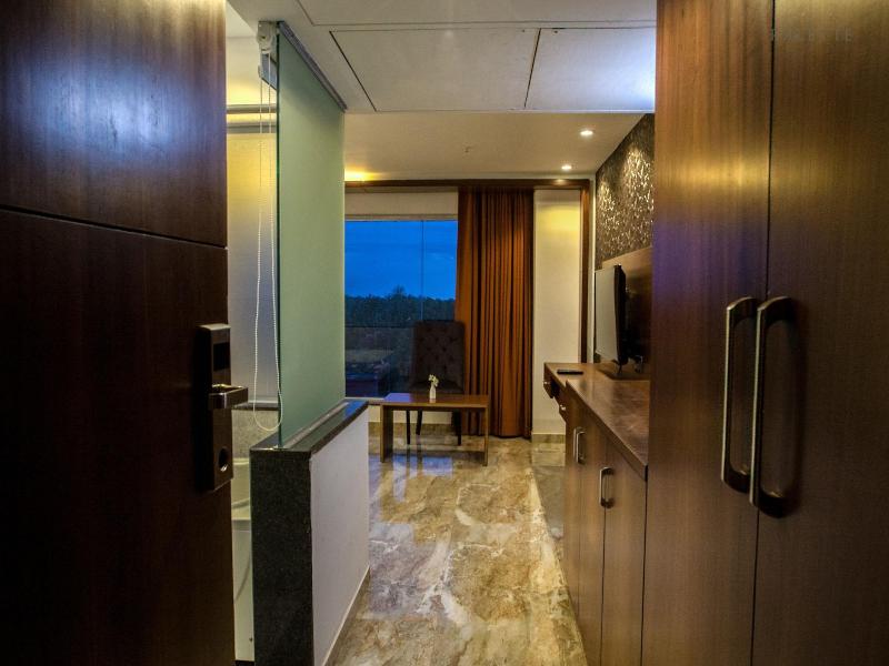 Aryaan Resort And Residences image