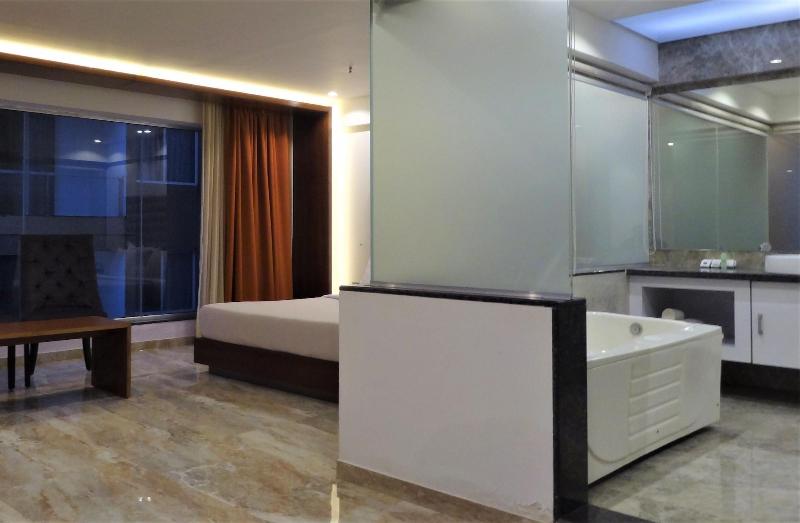 Aryaan Resort And Residences image