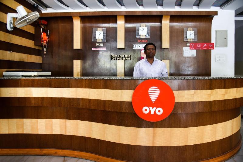 Oyo 14732 Hotel Buddha International image