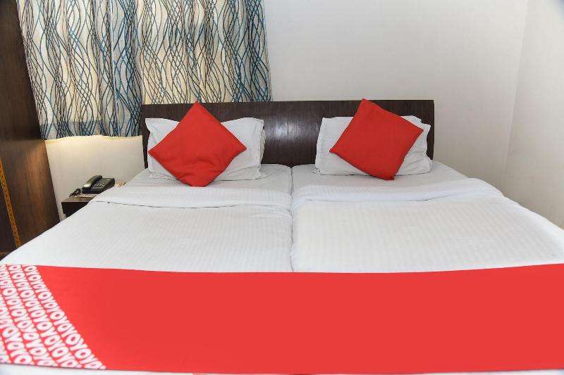 Oyo 14732 Hotel Buddha International image