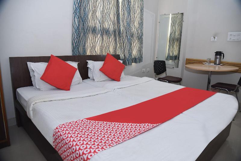 Oyo 14732 Hotel Buddha International image