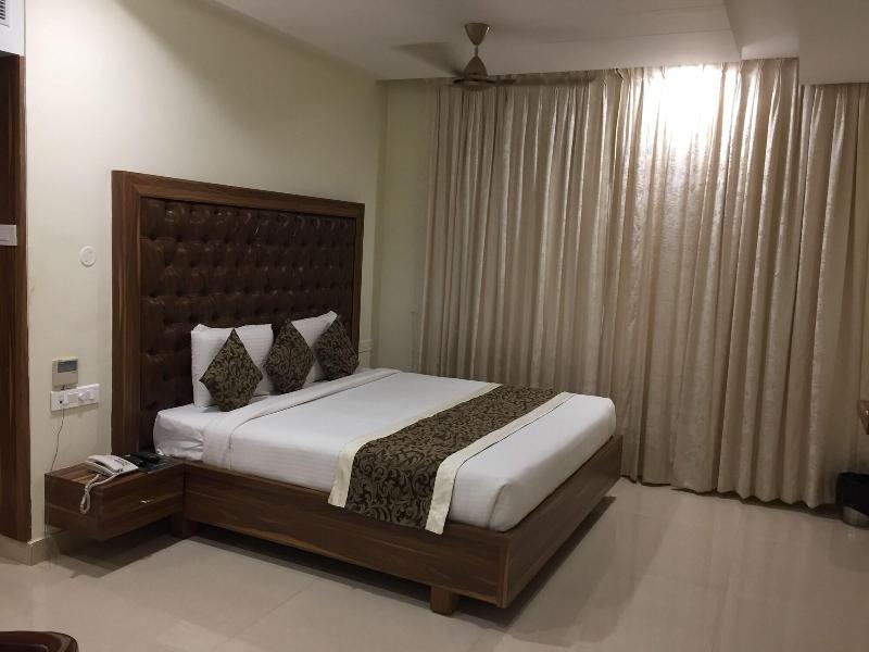 Ostin Viceroy Grand image