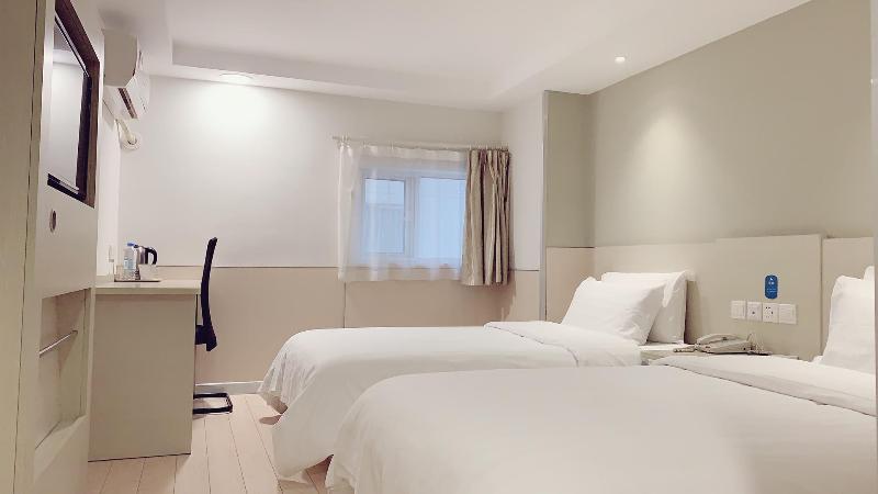 Hanting Hotel Shanghai North Sichuan Road Station image