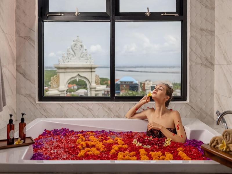 Giri Bhagawan Villas Spa image