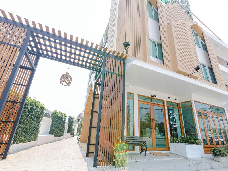 Hak Sa Bai Hotel