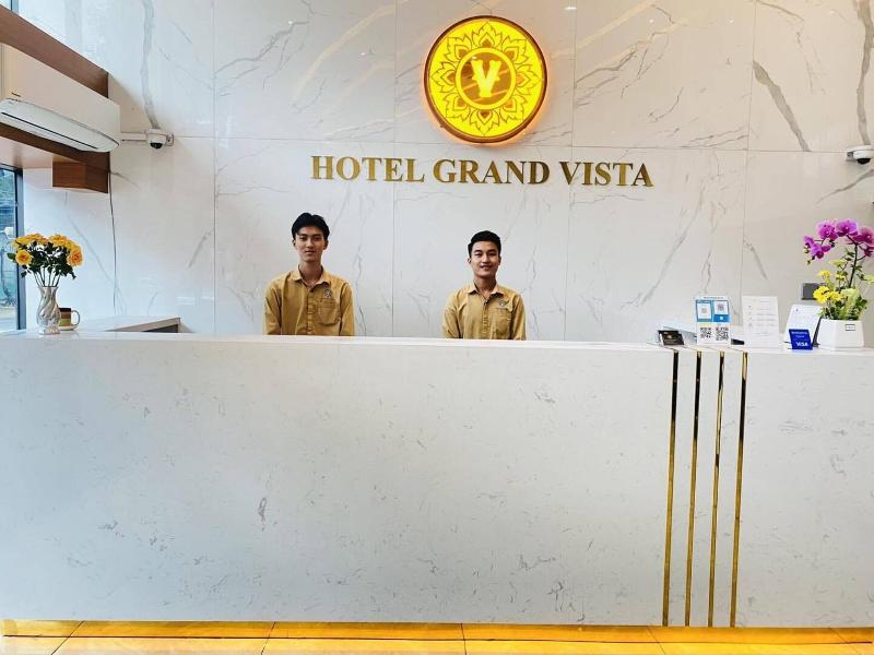 Hotel Grand Vista image